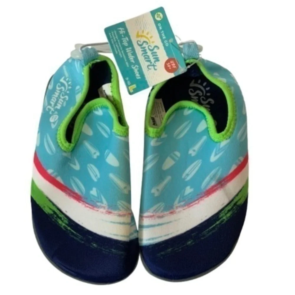 NWT. AQUA LEISURE Sun Smart Hi-Top Water Shoes